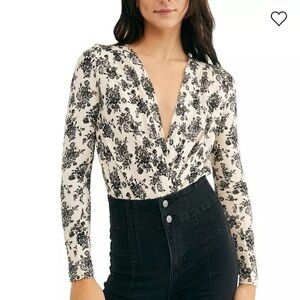 Free People Printed Turnt Long Sleeve Bodysuit Size Small NWOT